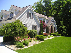 Landscapers and Lawncare Services in Ravenel, SC
